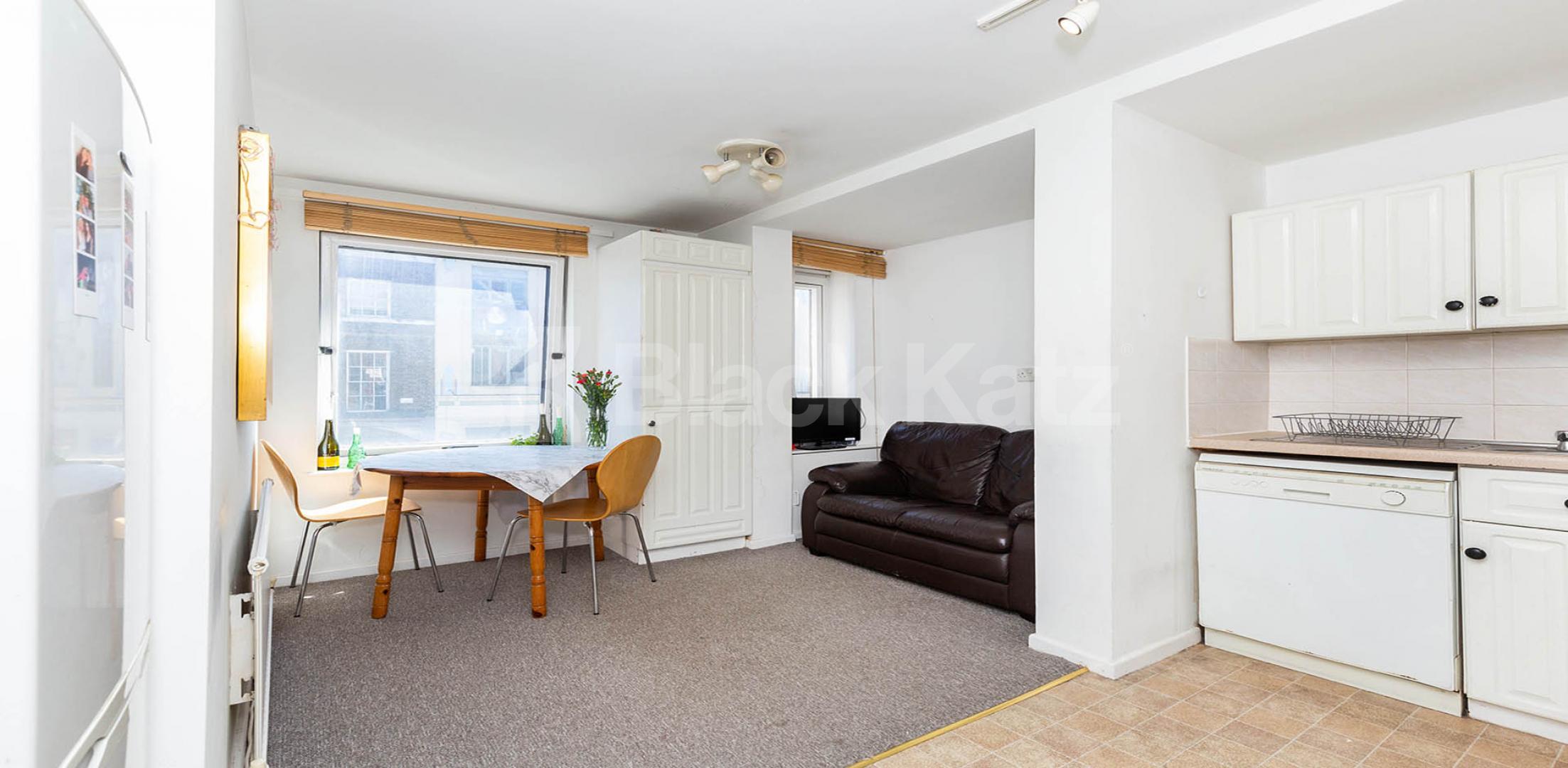 Two double bedrooms modern kitchen & bathroom mis to Marylebone Station.  Boldero Place, Marylebone